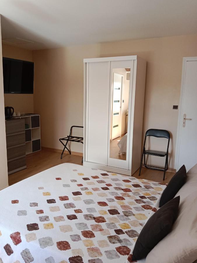 Bed and Breakfast L Olivier De St Leger Chateau  Екстер'єр фото