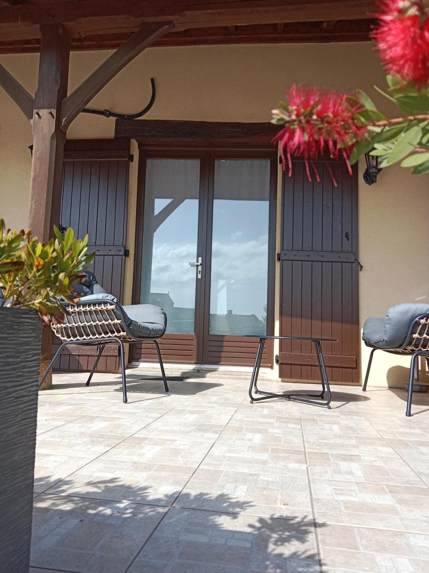Bed and Breakfast L Olivier De St Leger Chateau  Екстер'єр фото